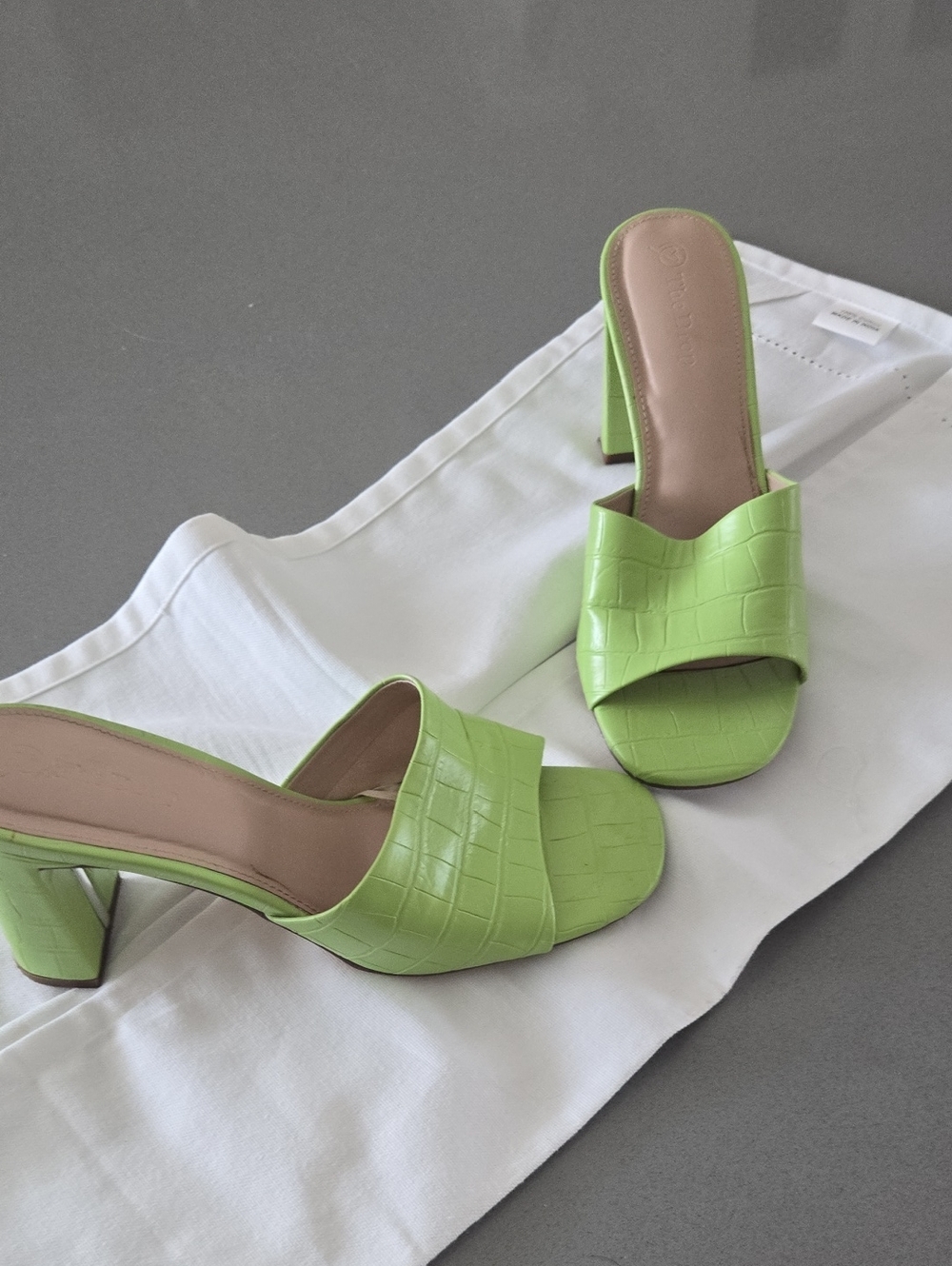Croc-Embossed Lime Green Block Heel Mules